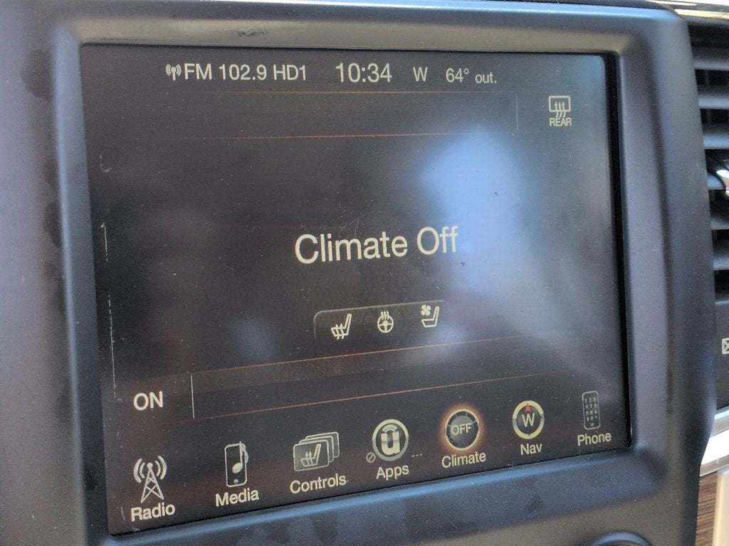 2017 RAM 1500 Laramie Crew Cab 4x4 5'7" Box