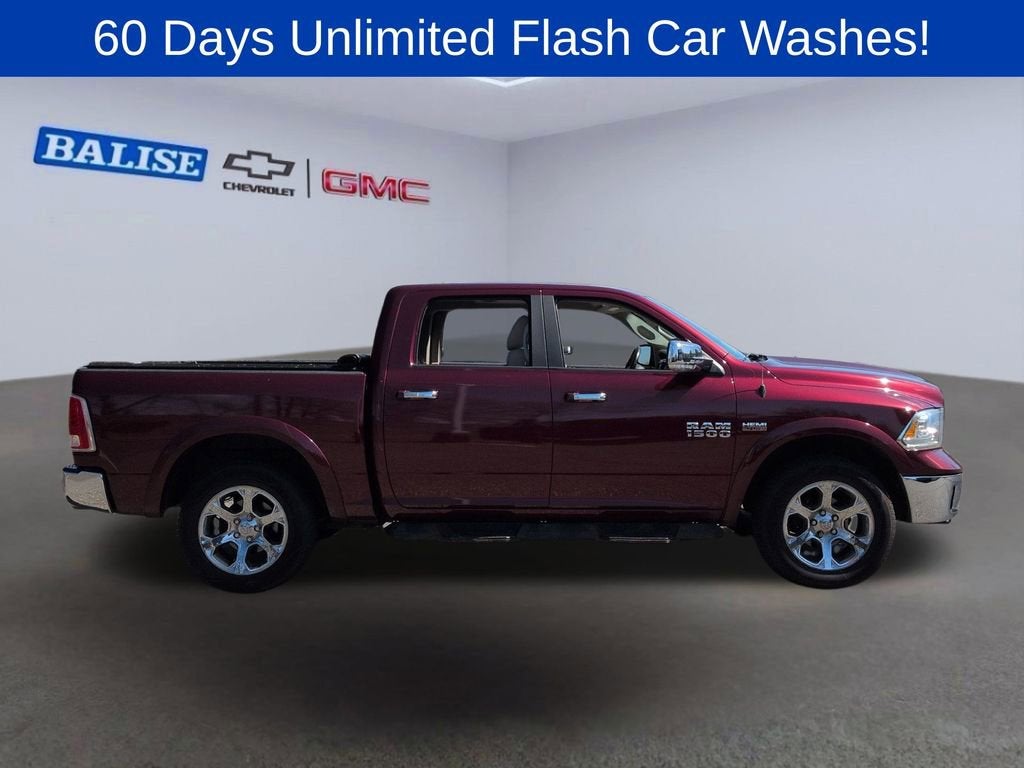 2017 RAM 1500 Laramie Crew Cab 4x4 5'7" Box