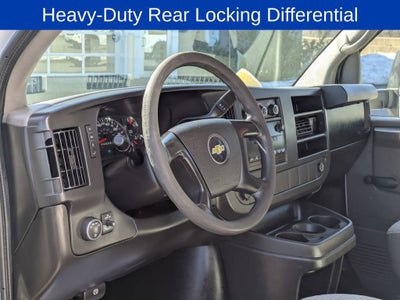 2014 Chevrolet Express Cutaway 3500 3500