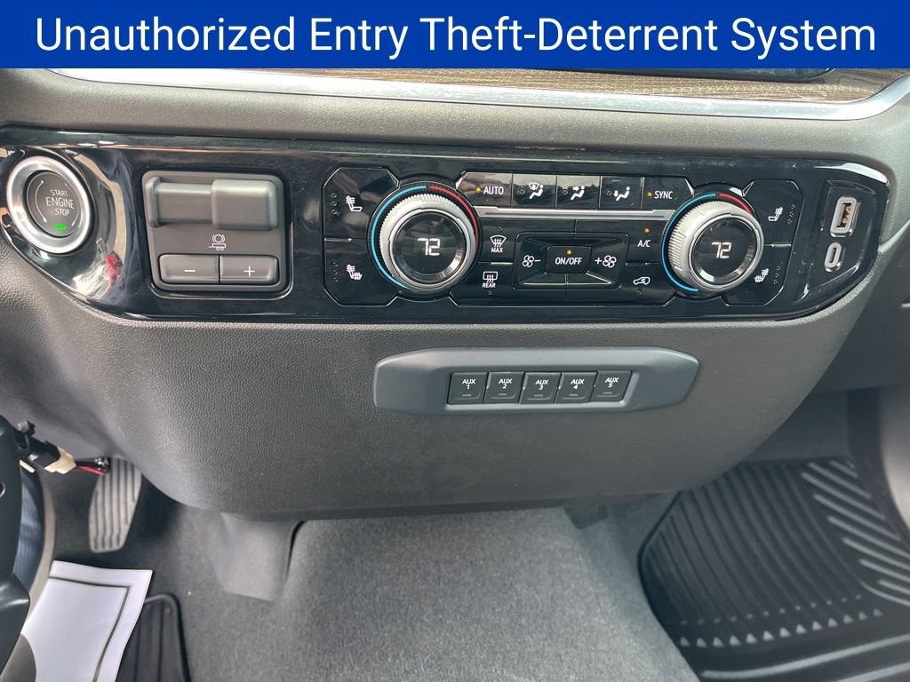 2025 Chevrolet Silverado 3500 HD LT
