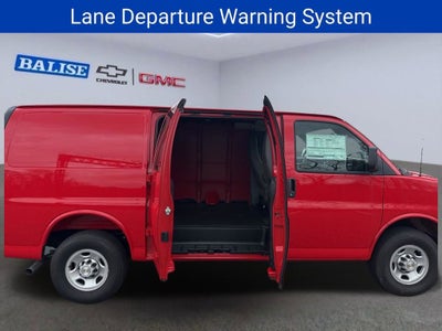 2025 Chevrolet Express Cargo WT