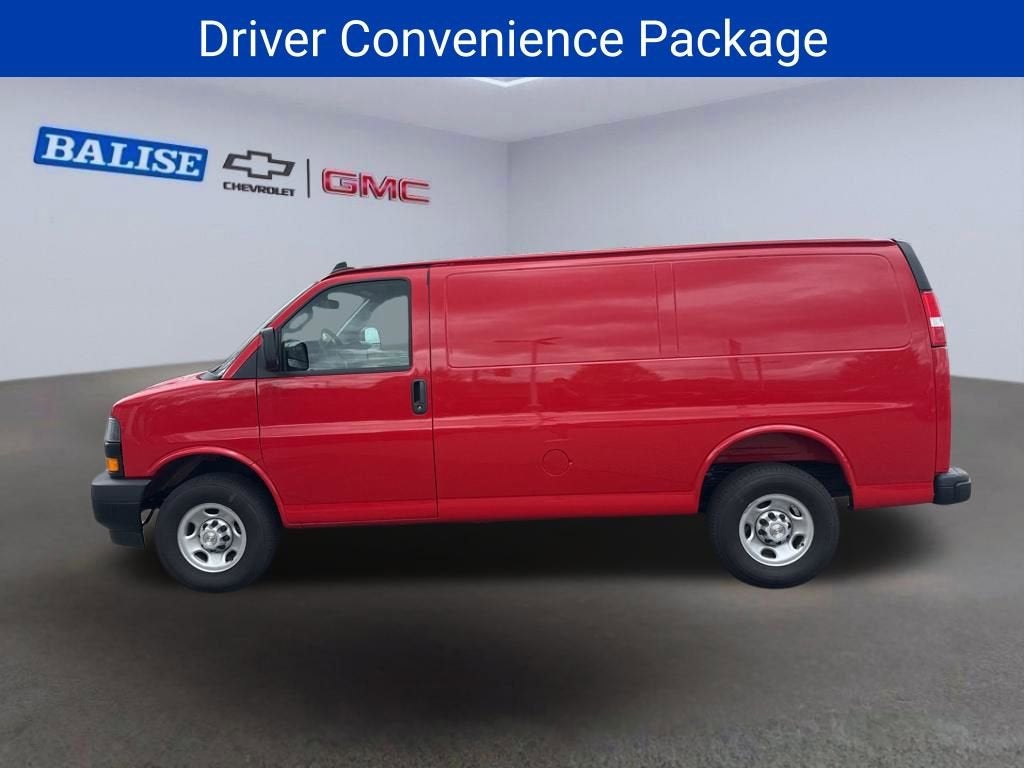 2025 Chevrolet Express Cargo WT