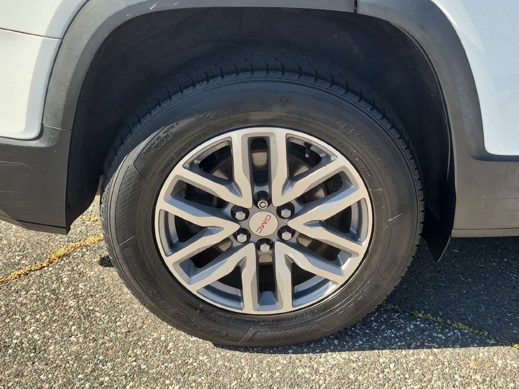 2017 GMC Acadia SLE