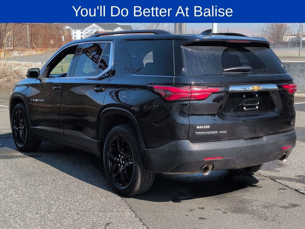2023 Chevrolet Traverse LT Leather