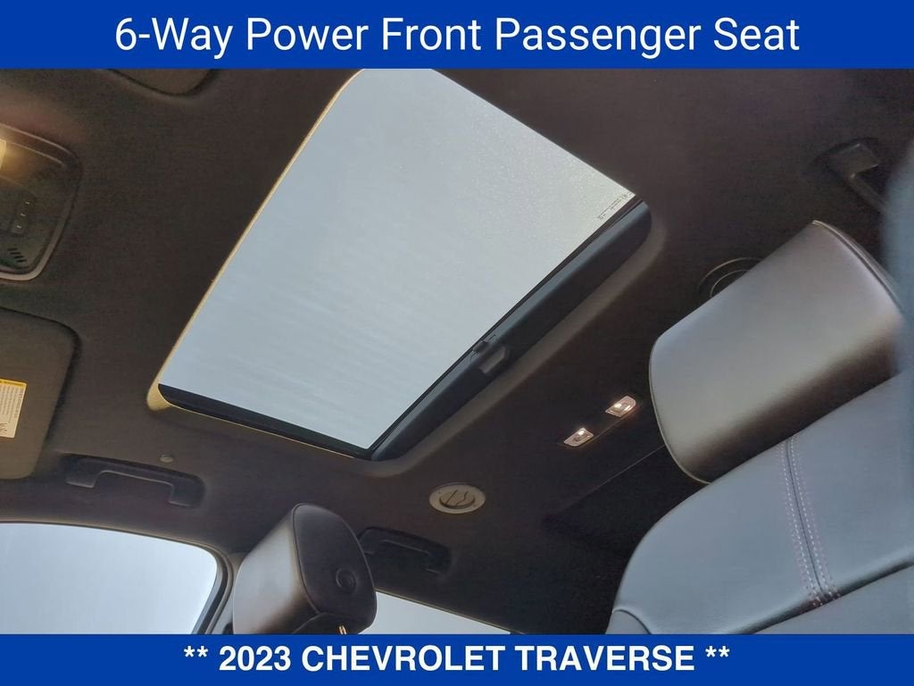 2023 Chevrolet Traverse RS