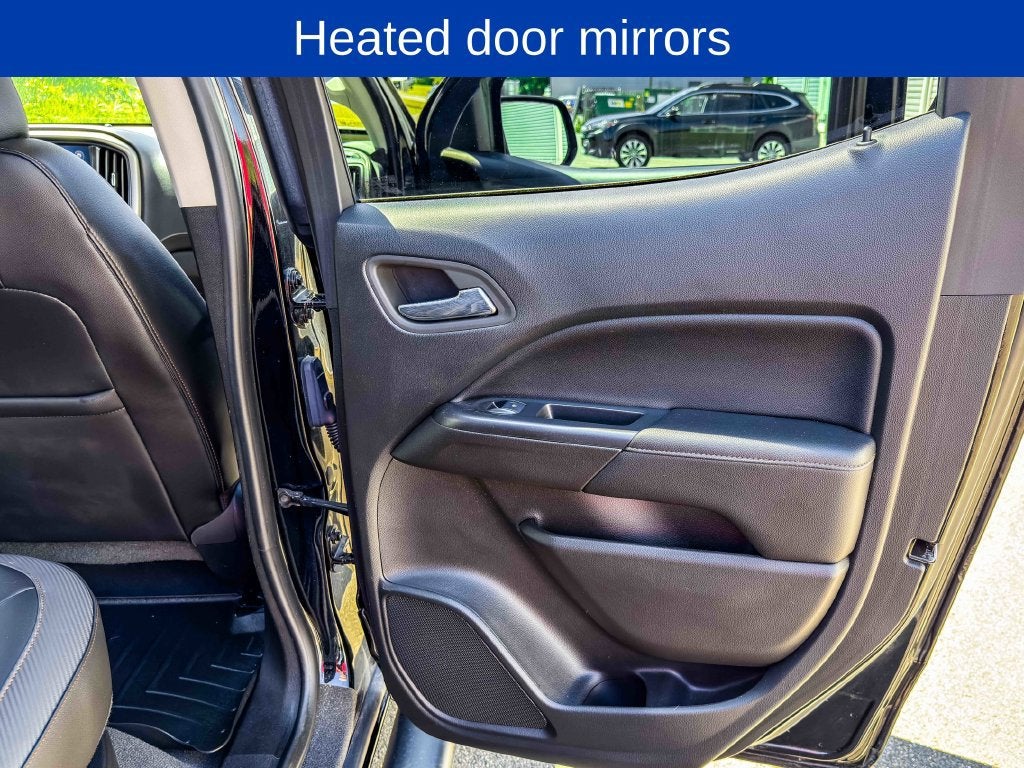 2022 GMC Canyon 4WD AT4 w/Cloth
