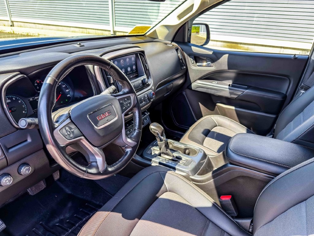 2022 GMC Canyon 4WD AT4 w/Cloth