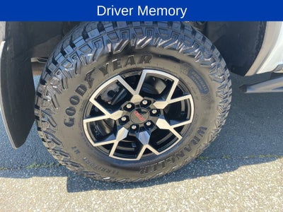 2024 GMC Canyon AT4X