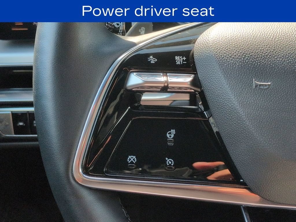 2024 Cadillac LYRIQ Sport 1