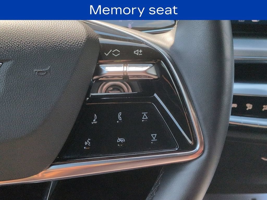 2024 Cadillac LYRIQ Sport 1