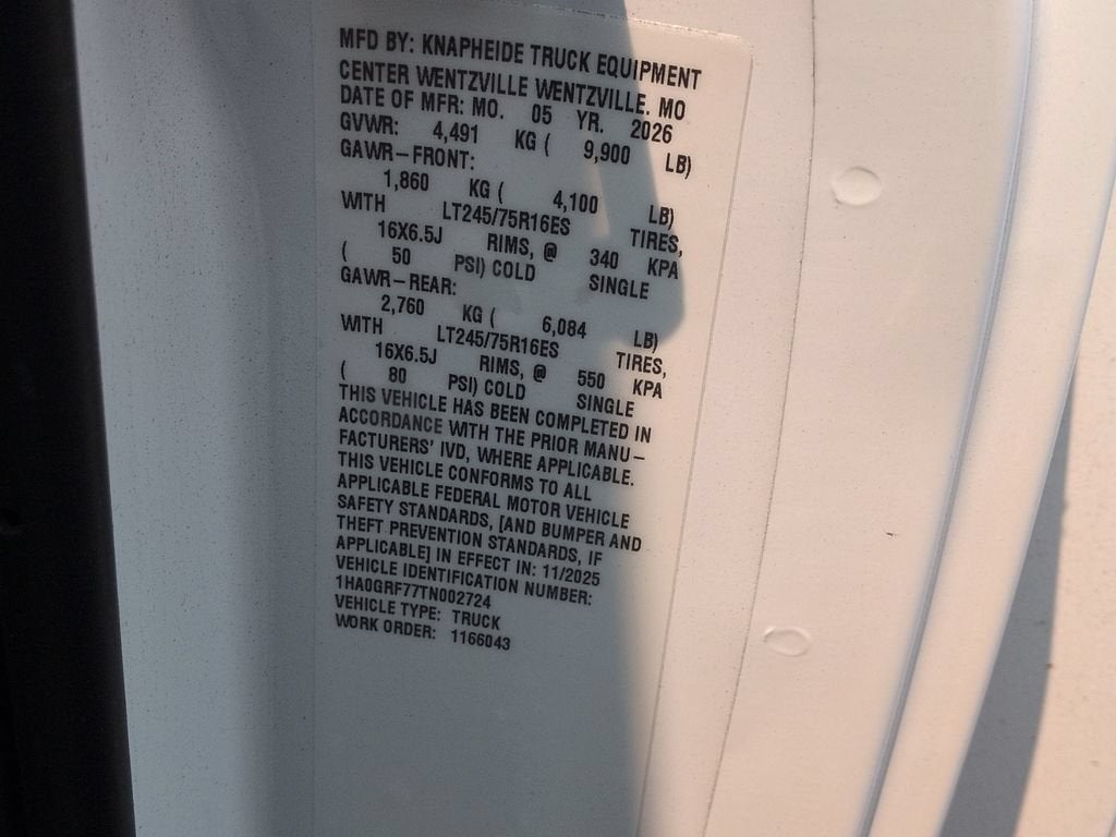 2026 Chevrolet Express Cutaway 3500 1WT