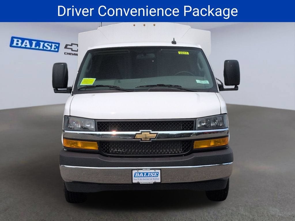 2026 Chevrolet Express Cutaway 3500 1WT