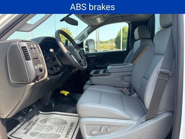 2024 Chevrolet Silverado 4500 HD Work Truck