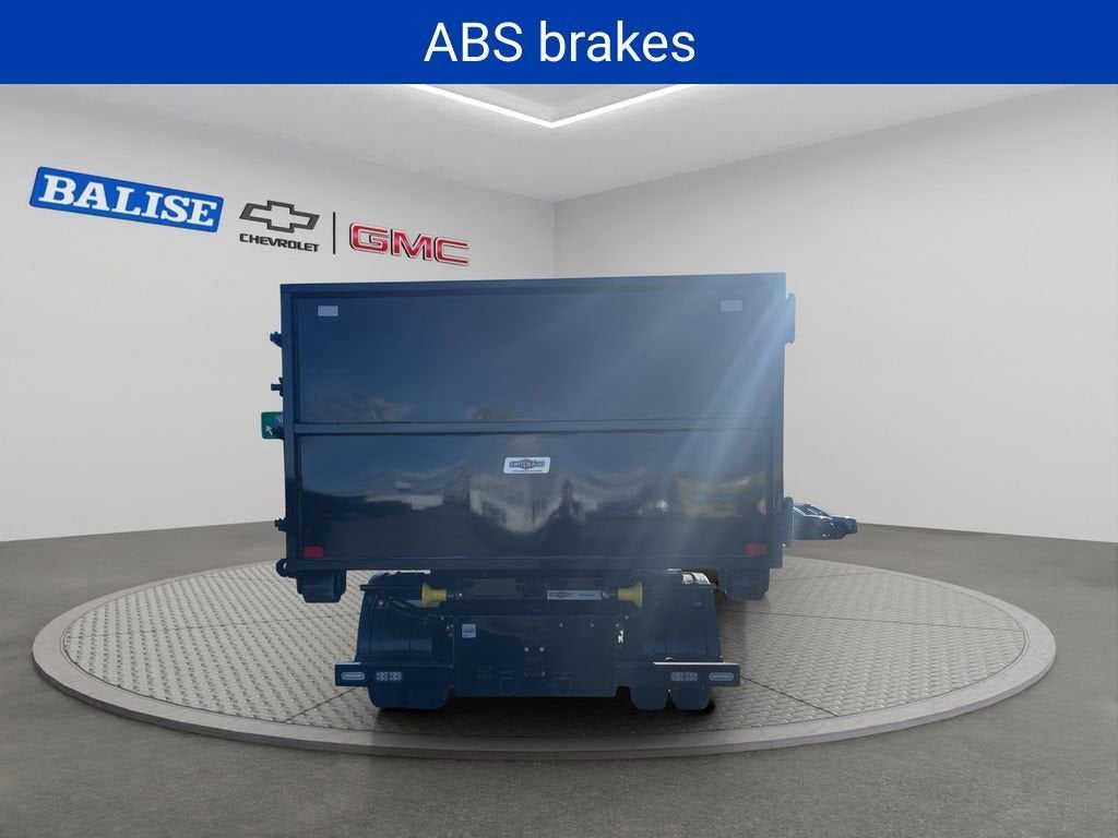 2025 Chevrolet Silverado 5500 HD Work Truck