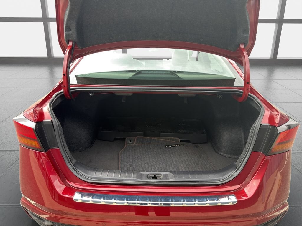2023 Nissan Altima SR Intelligent AWD