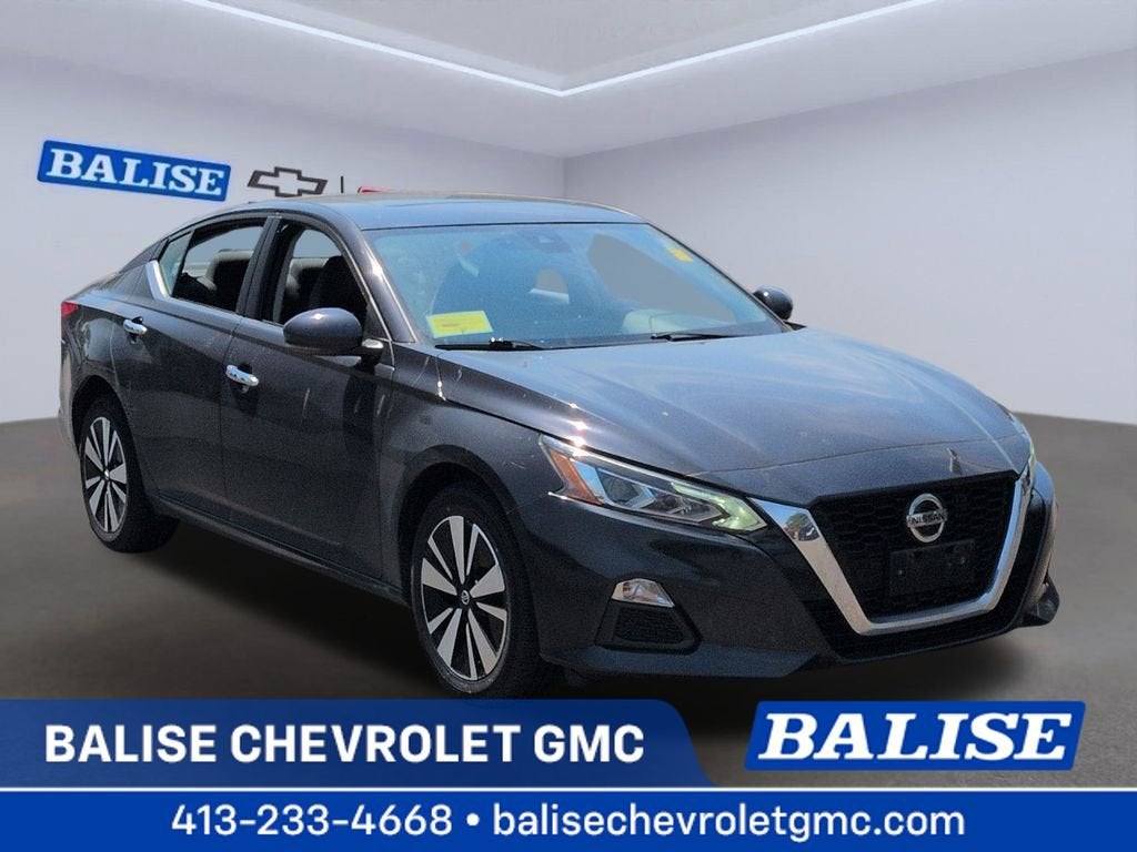2022 Nissan Altima 2.5 SV