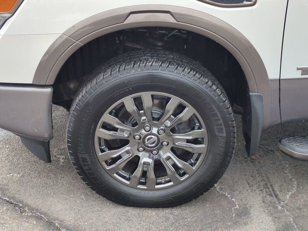 2018 Nissan TITAN XD Platinum Reserve Diesel