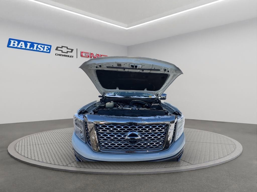 2018 Nissan TITAN XD Platinum Reserve Diesel