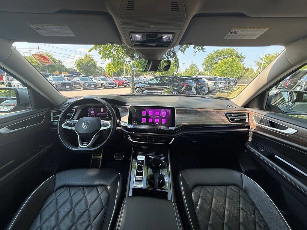 2024 Volkswagen Atlas 2.0T SEL Premium R-Line