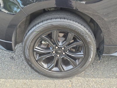 2022 Ford Edge SE