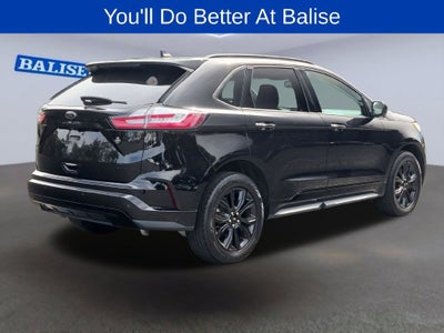 2022 Ford Edge SE