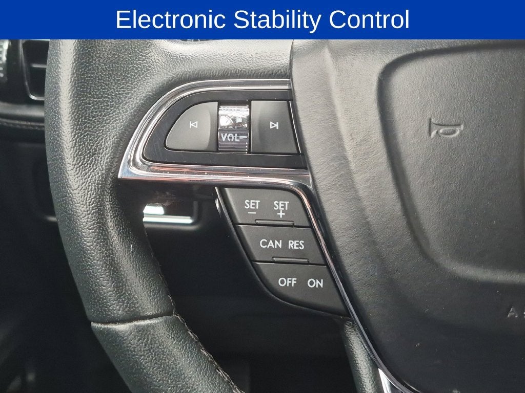 2023 Lincoln Nautilus Standard