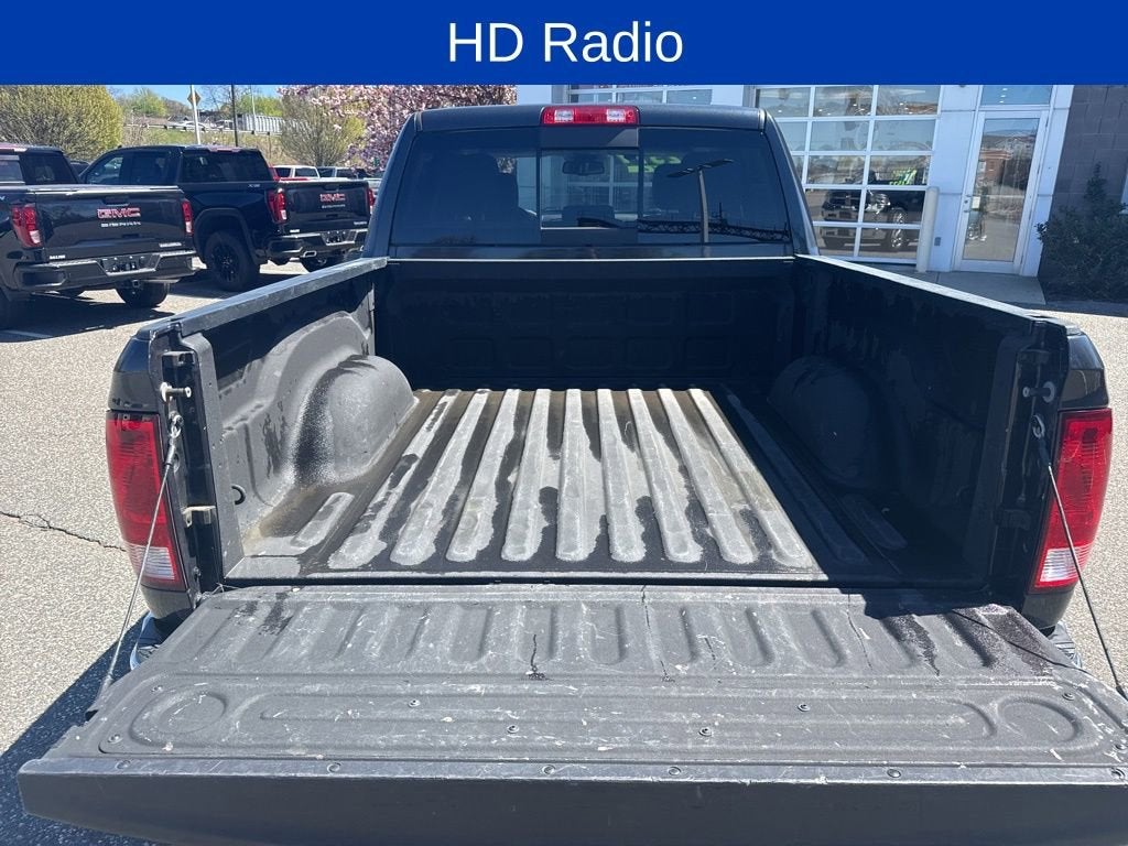 2018 RAM 1500 Big Horn Crew Cab 4x4 5'7" Box