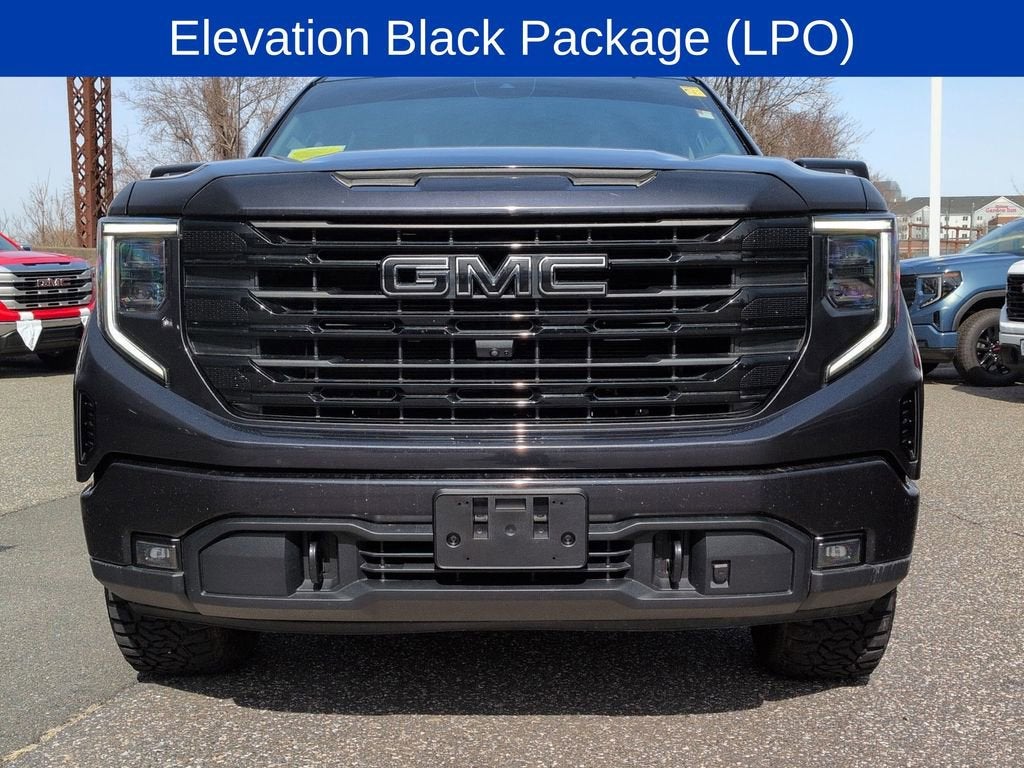 2022 GMC Sierra 1500 Elevation