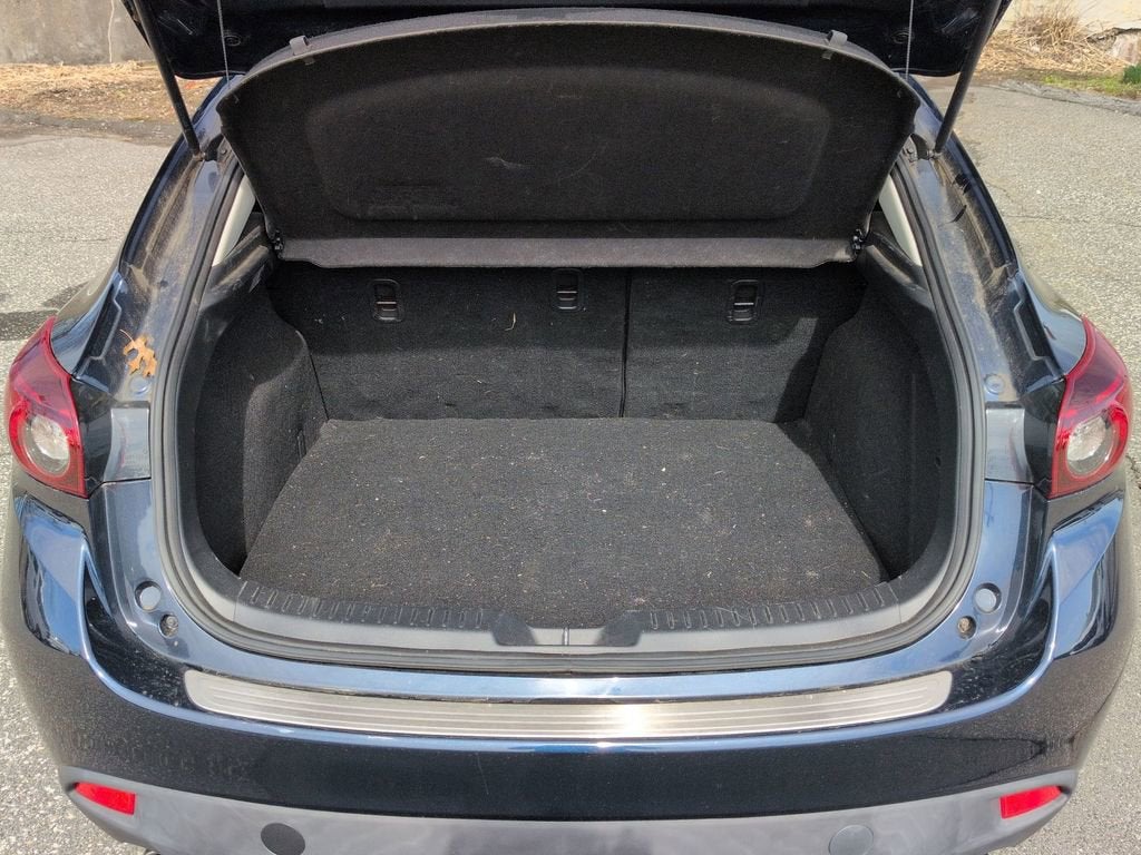 2015 Mazda Mazda3 Hatchback i Grand Touring