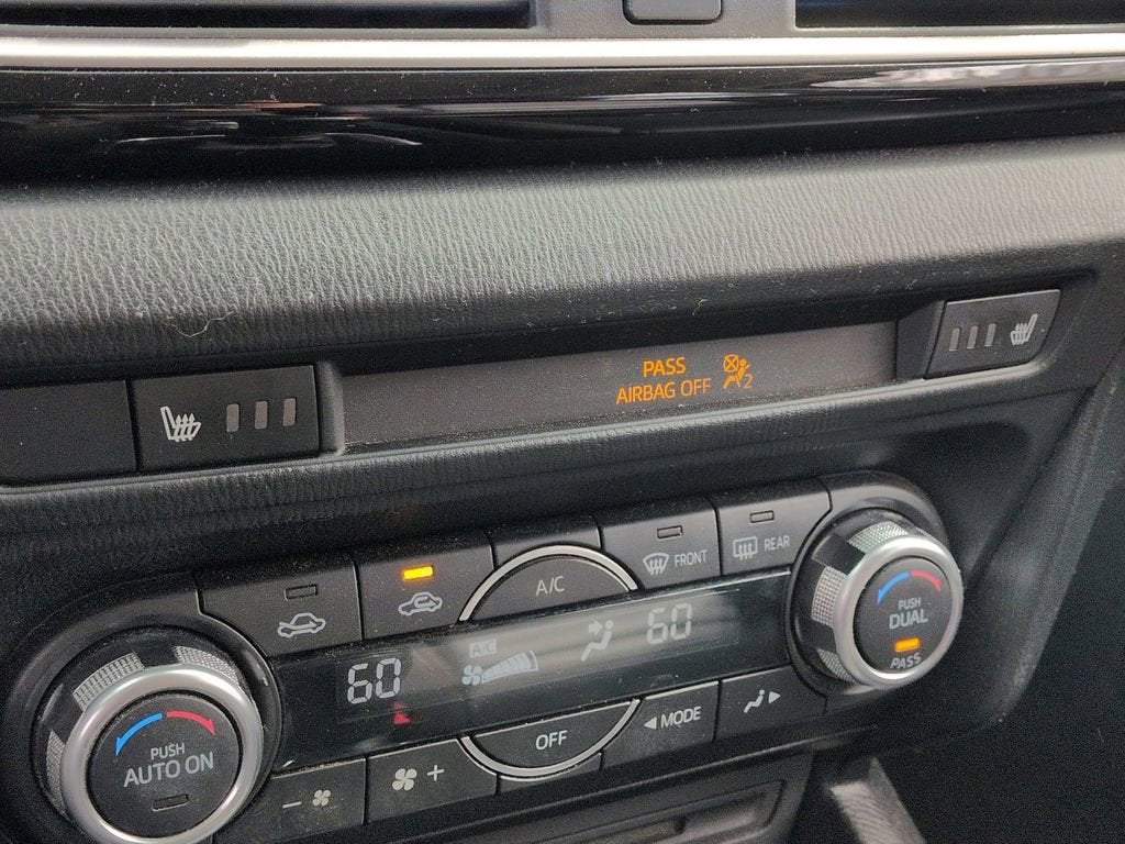 2015 Mazda Mazda3 Hatchback i Grand Touring