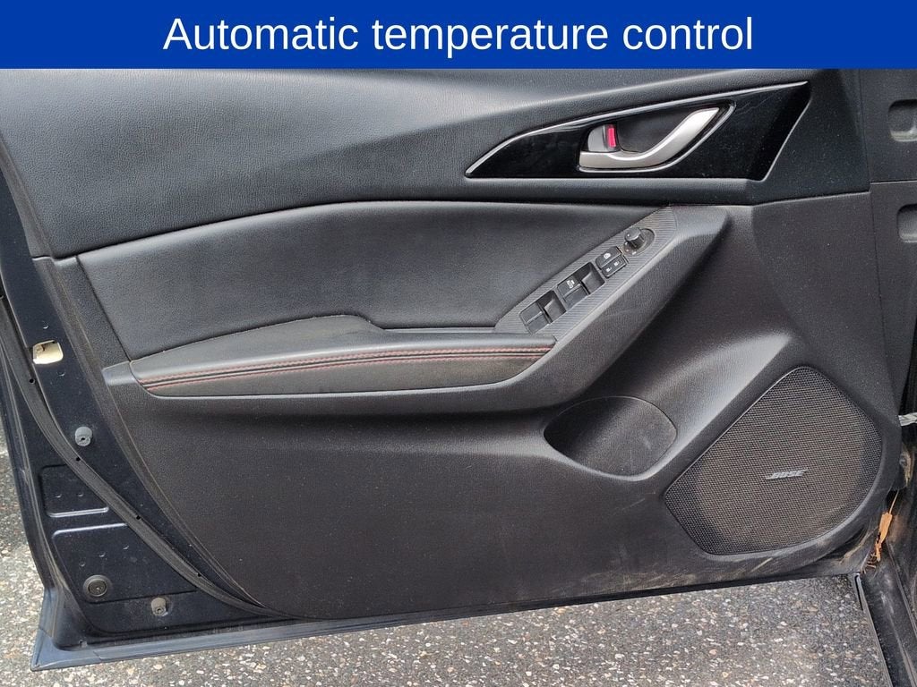 2015 Mazda Mazda3 Hatchback i Grand Touring