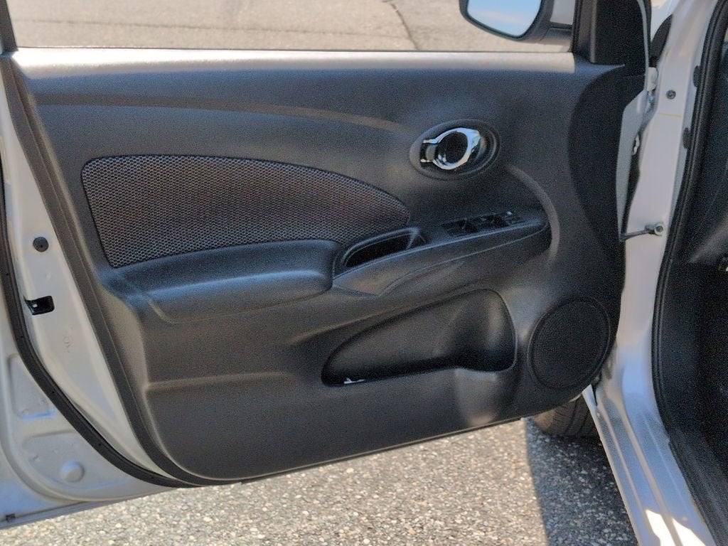 2018 Nissan Versa 1.6 SV