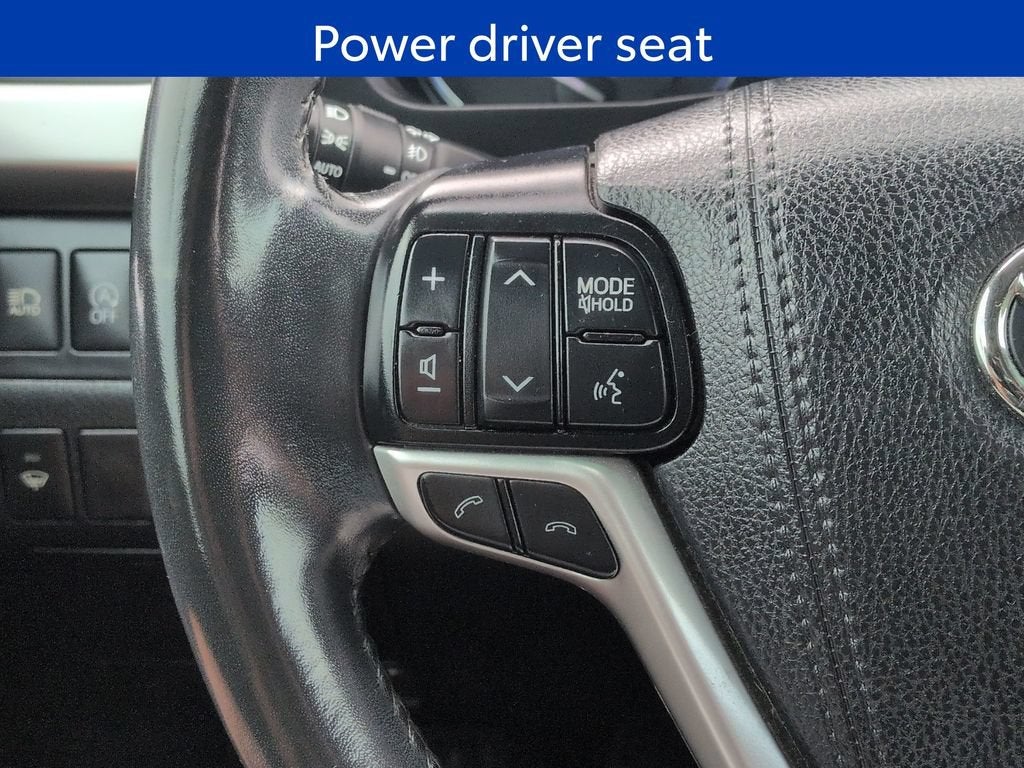 2019 Toyota Highlander SE