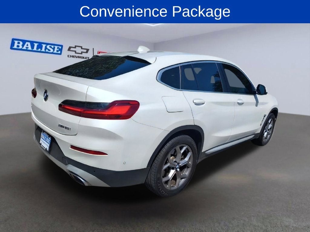 2023 BMW X4 xDrive30i