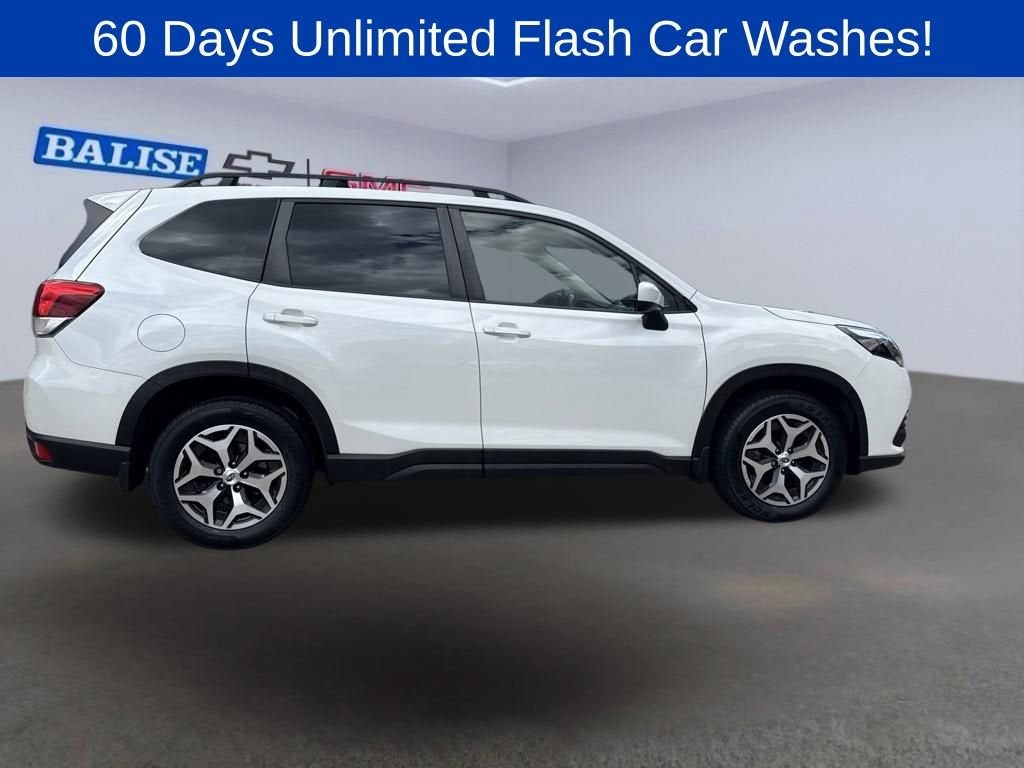 2023 Subaru Forester Premium