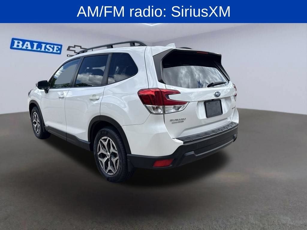 2023 Subaru Forester Premium