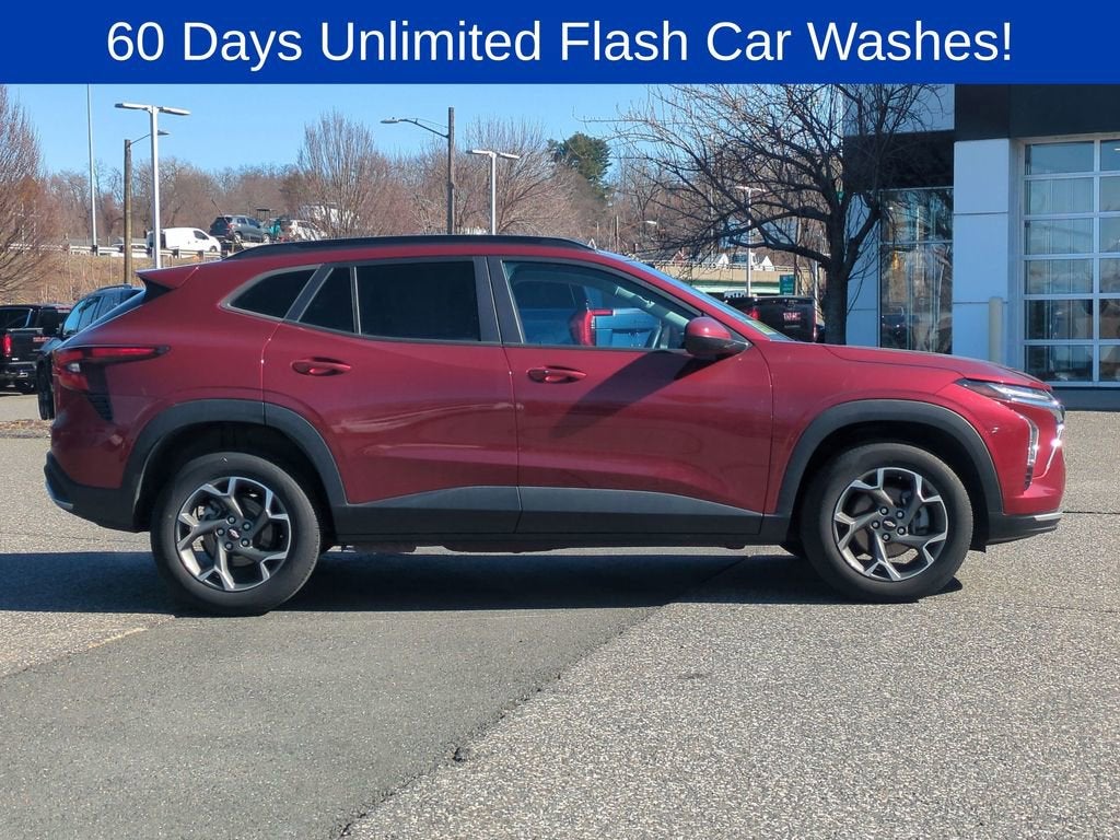 2024 Chevrolet Trax LT