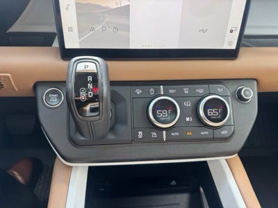 2025 Land Rover Defender 110 P400 S