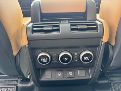 2025 Land Rover Defender 110 P400 S