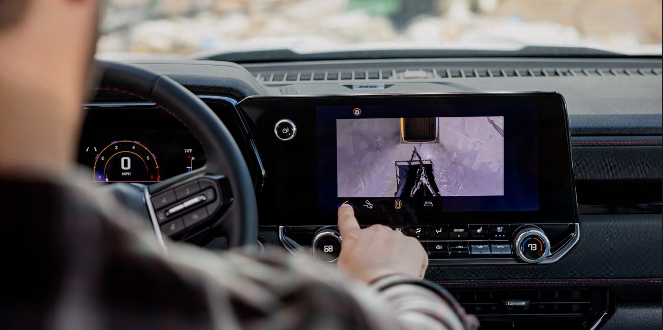 2026 Chevrolet Colorado front seat tech